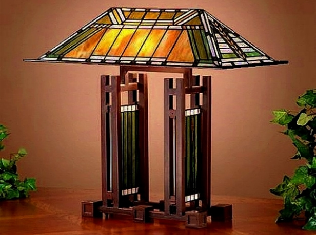 Frank Lloyd Wright inspired stained glass Tiffany style table lamp